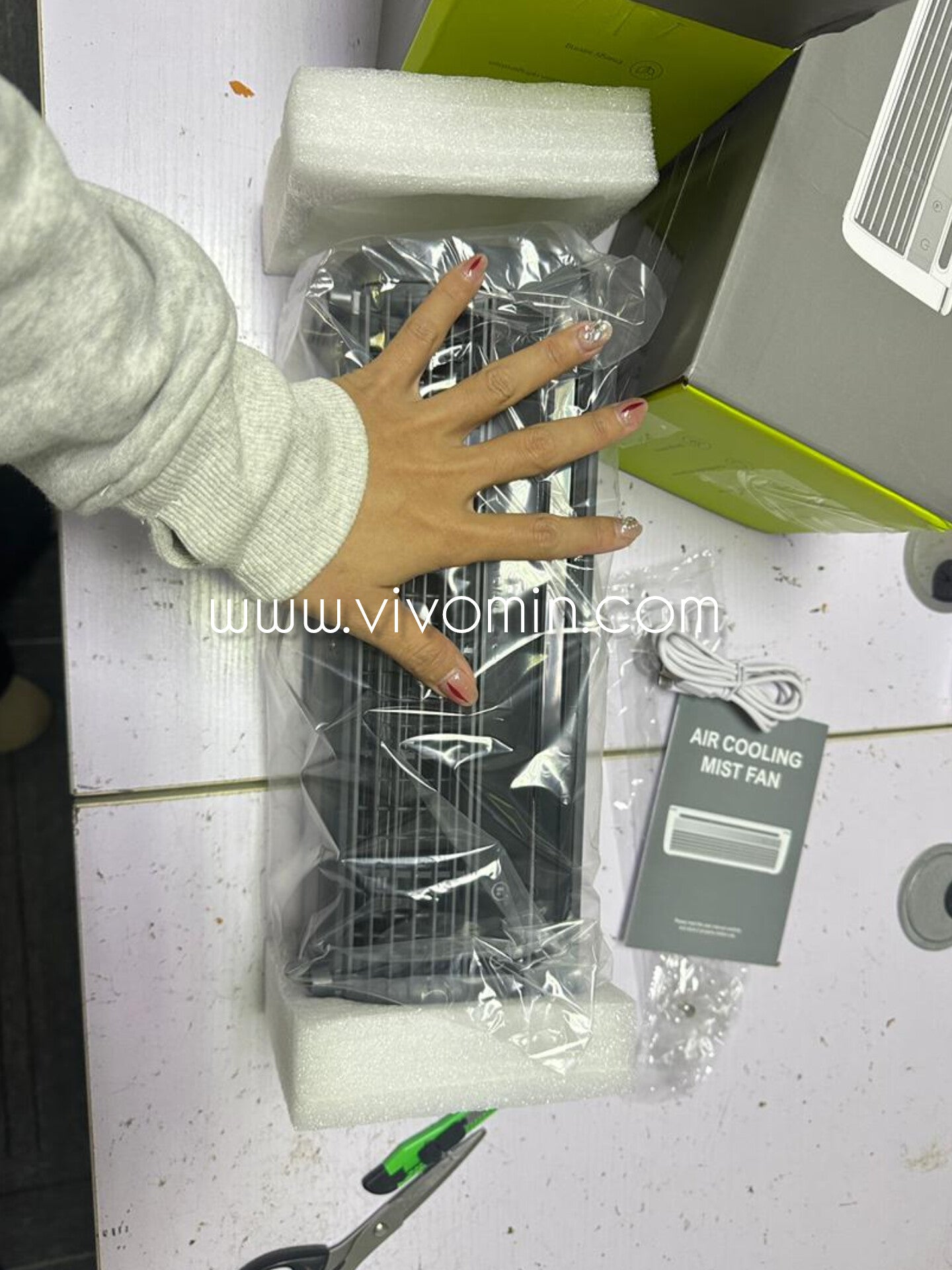 Air froid Mini climatiseur mobile/mural électrique (prix détail)