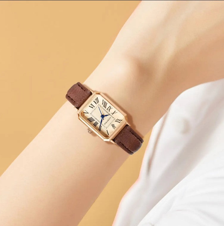 Coffret de Montre pour Femme avec Jours de la Semaine (prix détail)