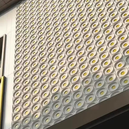 Panneau a membrure perforée en polyuréthane d'intérieur et d'extérieur (prix détail)